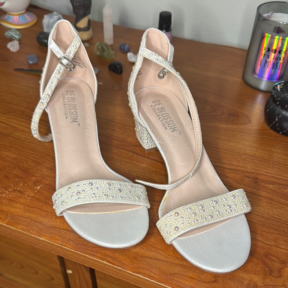 Davis’s Bridal De Blossom Collection Women's Ivory Pearl Beaded Heels